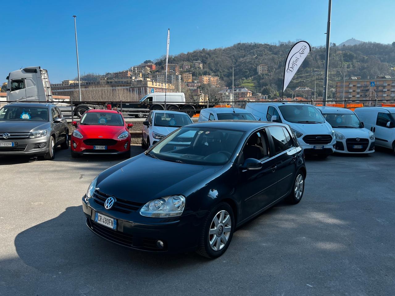 Volkswagen Golf 2.0 16V TDI 5p. Sportline