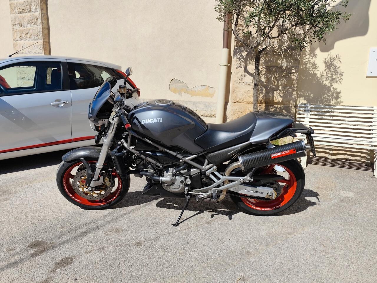 Ducati Monster 900 S4 SENNA