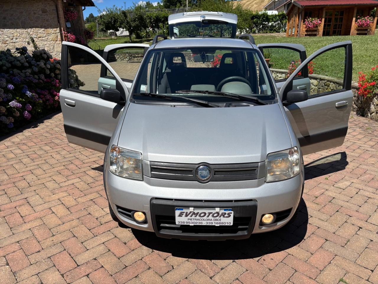 Fiat Panda 1.2 4x4 Climbing OK NEOPATENTATI