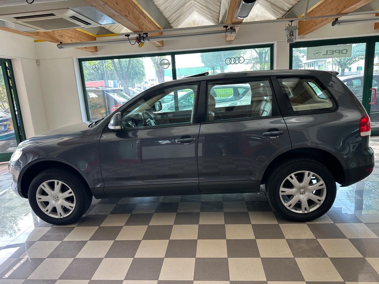 Volkswagen Touareg 2.5 R5 TDI DPF Exclusive