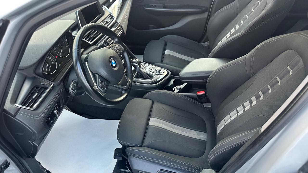Bmw 2er Active Tourer 218d Sport automatica tetto