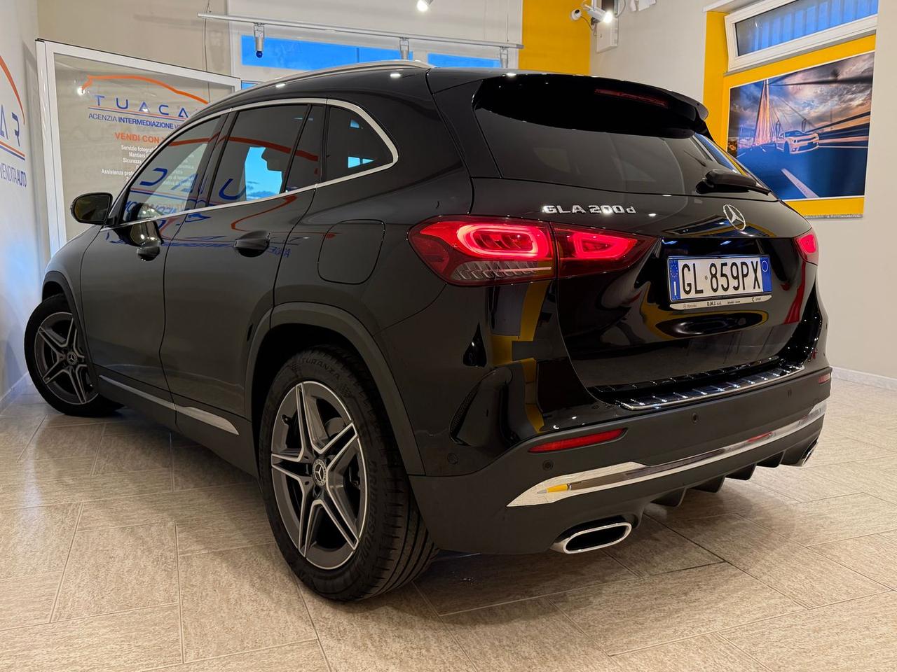 Mercedes-Benz GLA 200 AMG Line Premium 200 D #7222