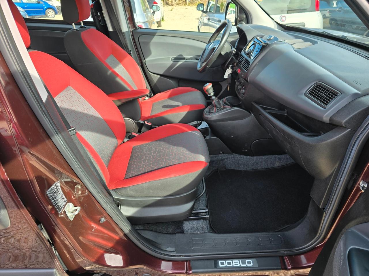 Fiat Doblo Doblò 5 posti