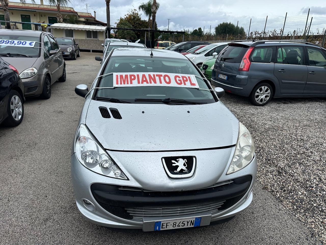 Peugeot 206 Plus 1.2 gpl 2011