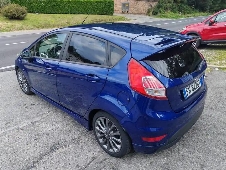 Ford Fiesta 1.5 TDCi 95CV 5 porte ST-Line