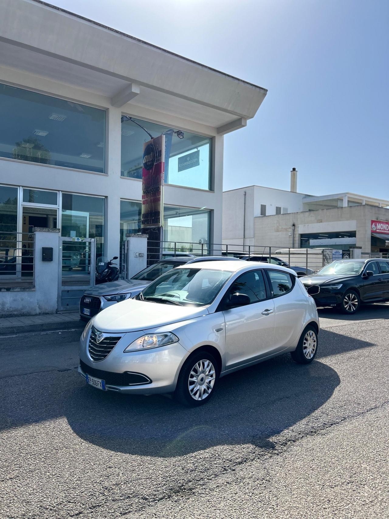 Lancia Ypsilon 1.3 MJT 16V 95 CV 5 porte S&S Platinum