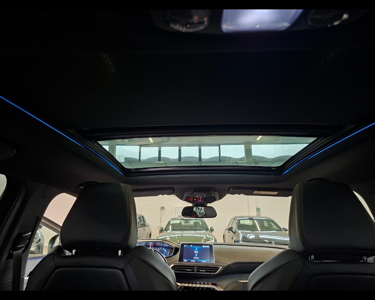 PEUGEOT 3008 2ª serie - 3008 PureTech Turbo 130 S&S EAT8 GT Line
