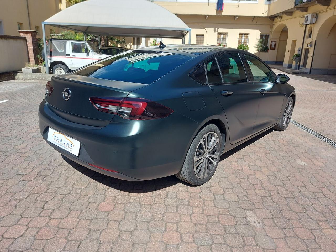 Opel Insignia 1.6 Innovation cdti 136 cv 4p