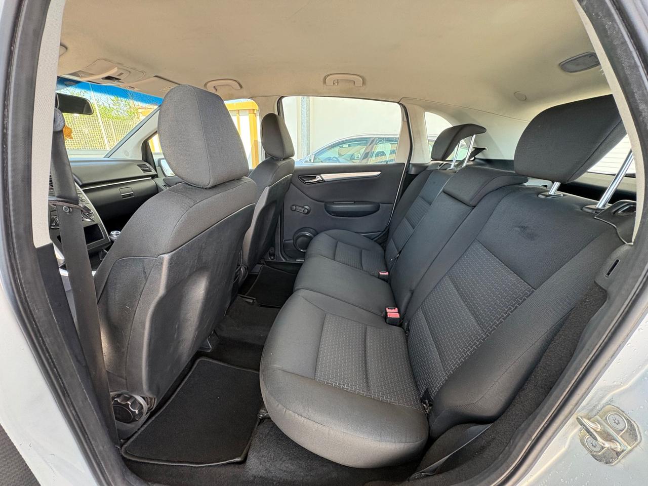 Mercedes-benz B 200 CDI Premium