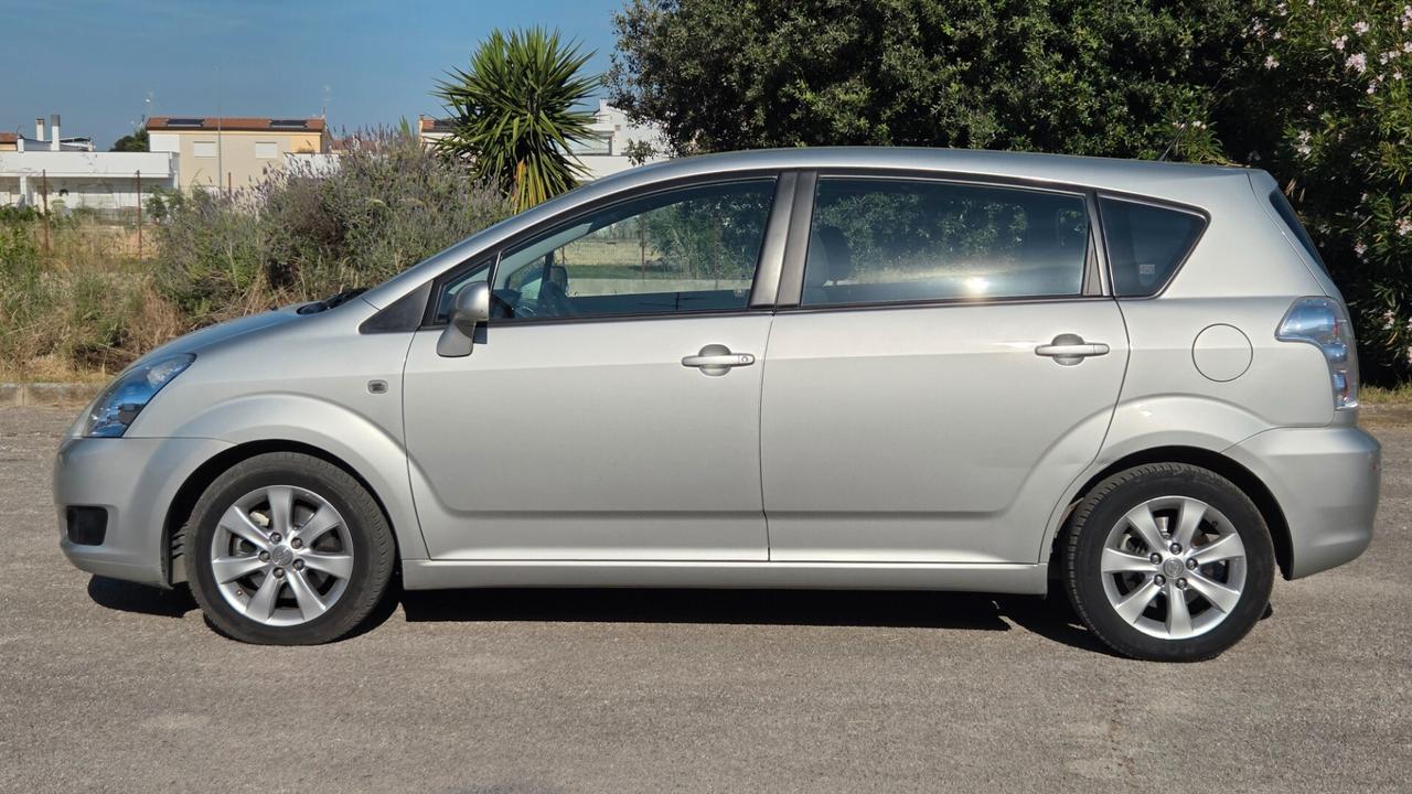 Toyota Corolla Verso D-4D 7pti Uni pro 120 mila km