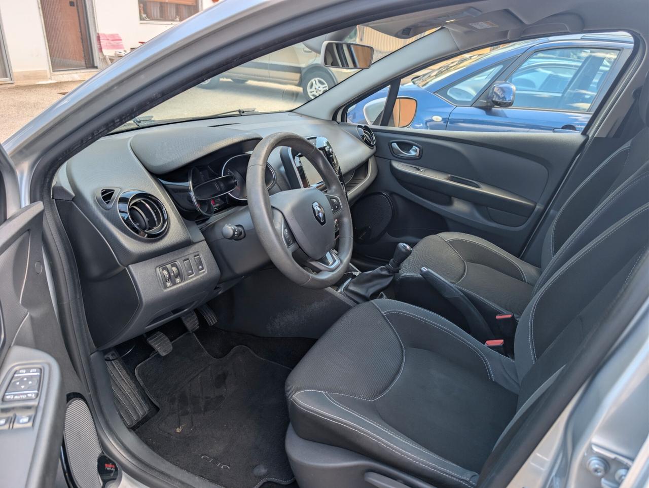 Clio 1.5 Diesel 2017 — Neopatentati — Garanzia