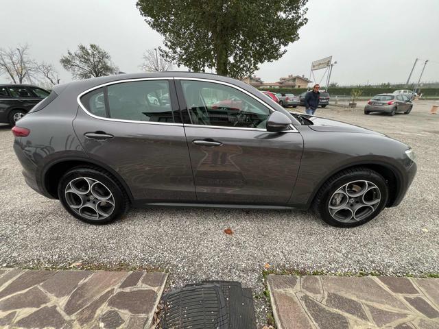 ALFA ROMEO Stelvio 2.2 Turbodiesel 210 CV SOLO COMMERCIANTI