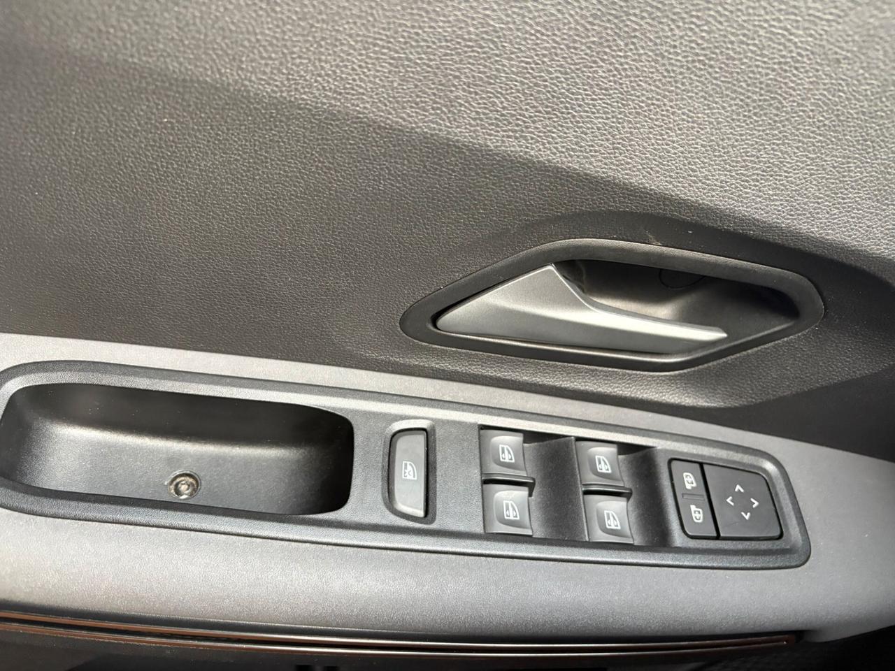 Dacia Jogger 1.0 TCe GPL 100 CV 5 posti Extreme