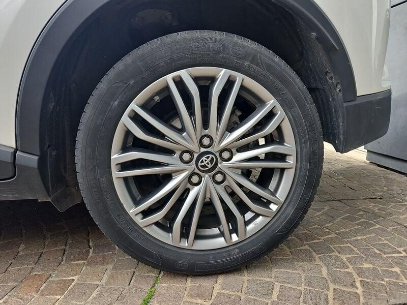 Toyota C-HR 1.8 Hybrid E-CVT Lounge