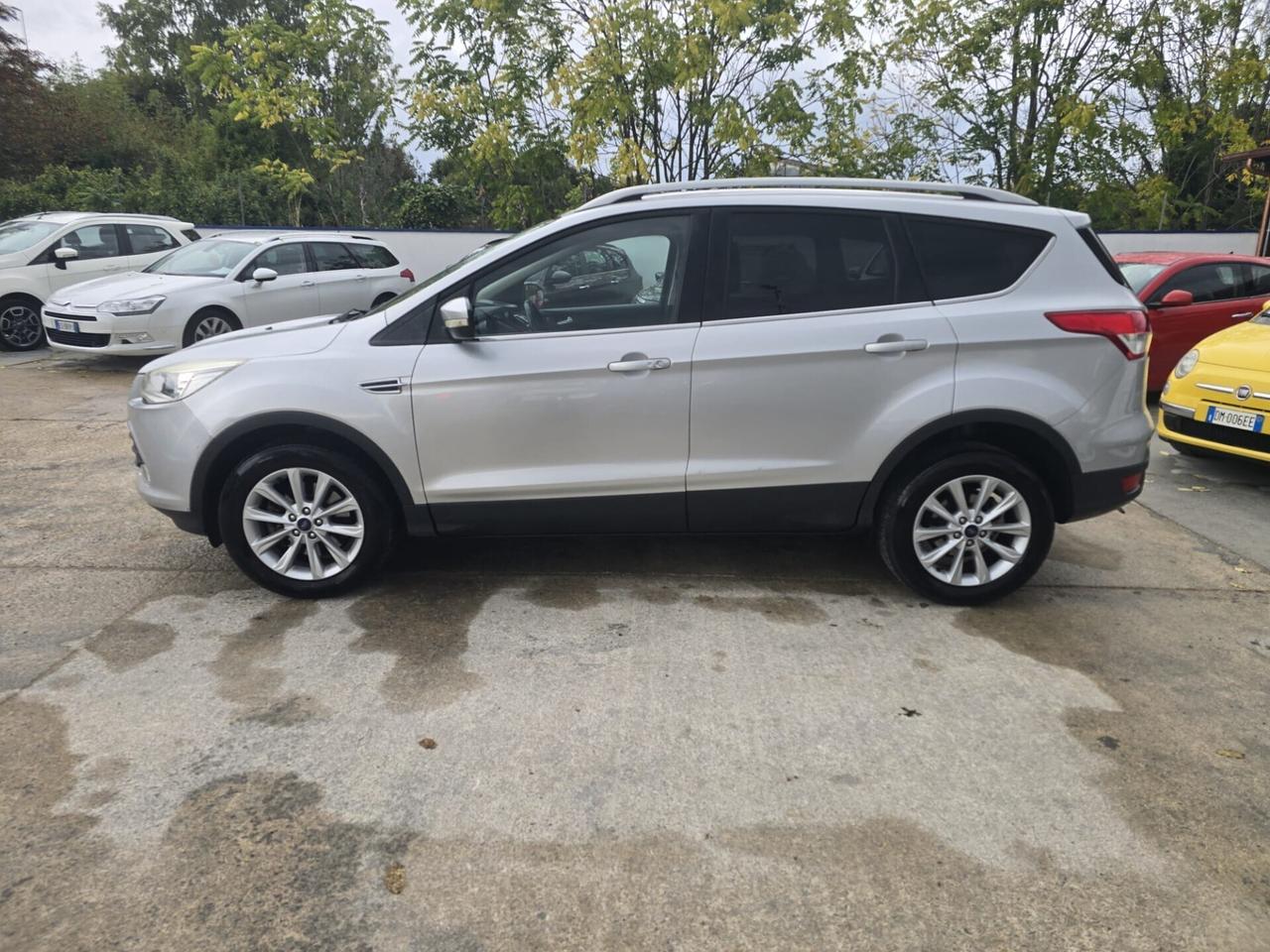 Ford Kuga 2.0 TDCI 120 CV S&S 2WD Titanium