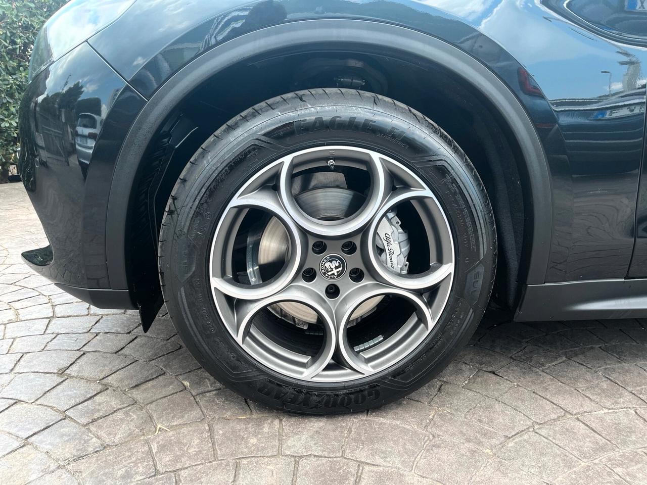 Alfa Romeo Stelvio 2.2 d 210 CV AT8 Q4 Sprint