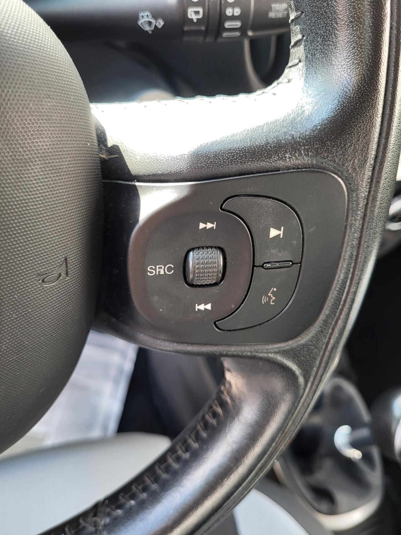 FIAT 500L 1,3 M.JET-KM 85000-4 REVISIONI+TAGLIANDI