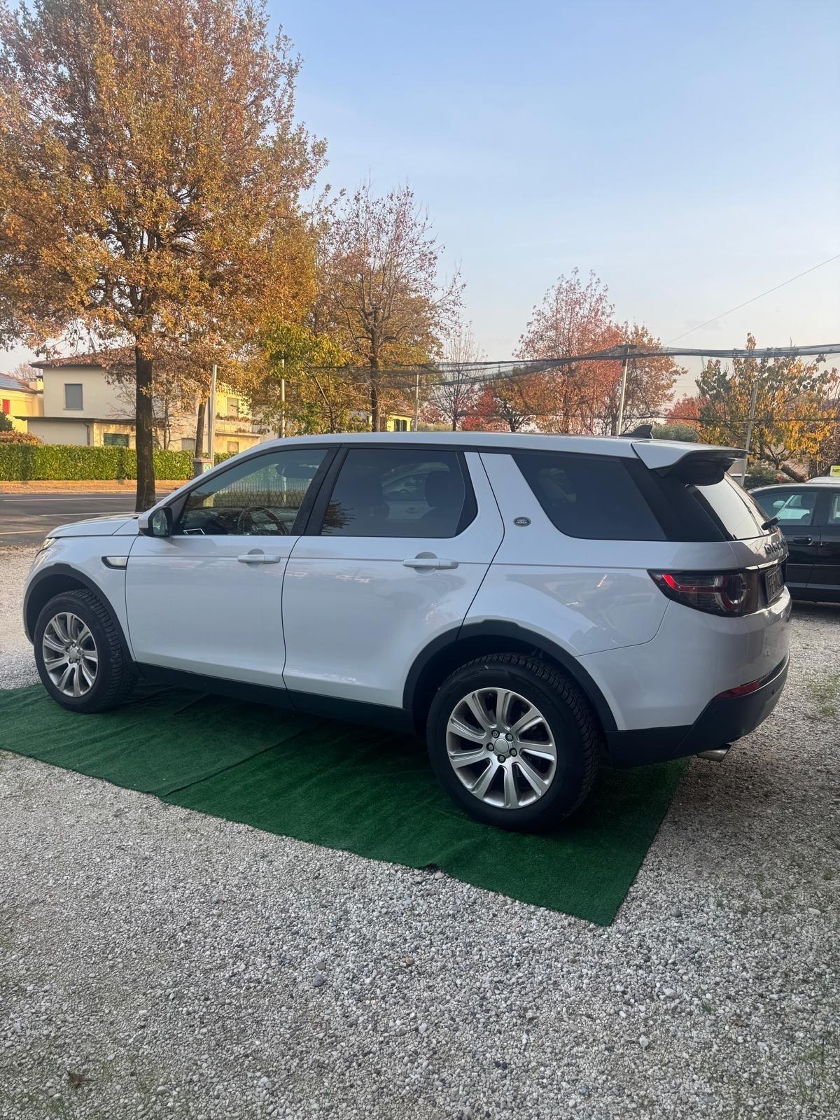 Land Rover Discovery Sport 2.0 TD4 180 CV HSE Luxury