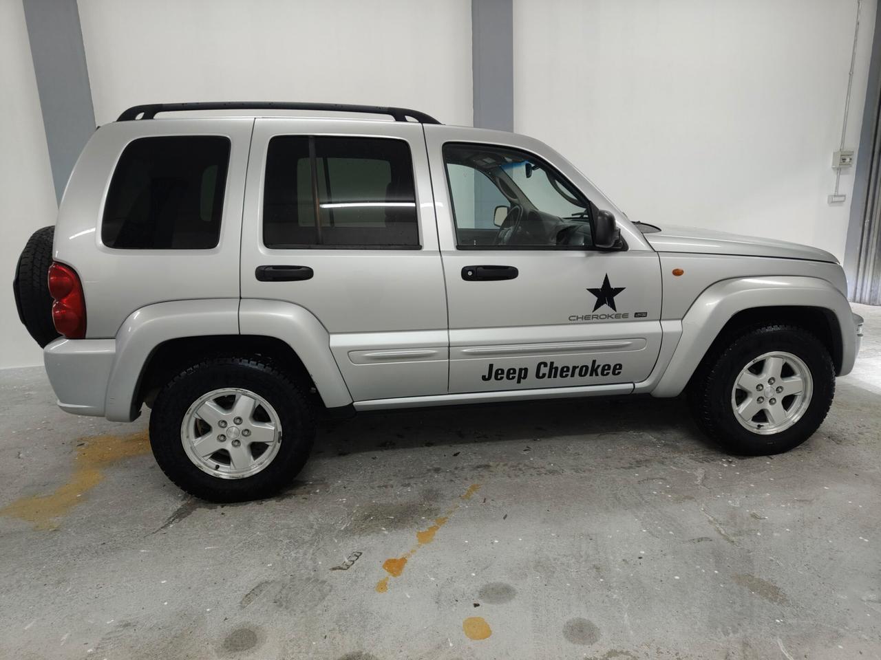 Jeep Cherokee 2.8 CRD Limited