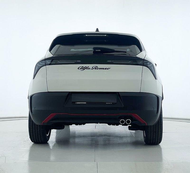 Alfa Romeo Junior 1.2 136 CV Hybrid eDCT6 Speciale