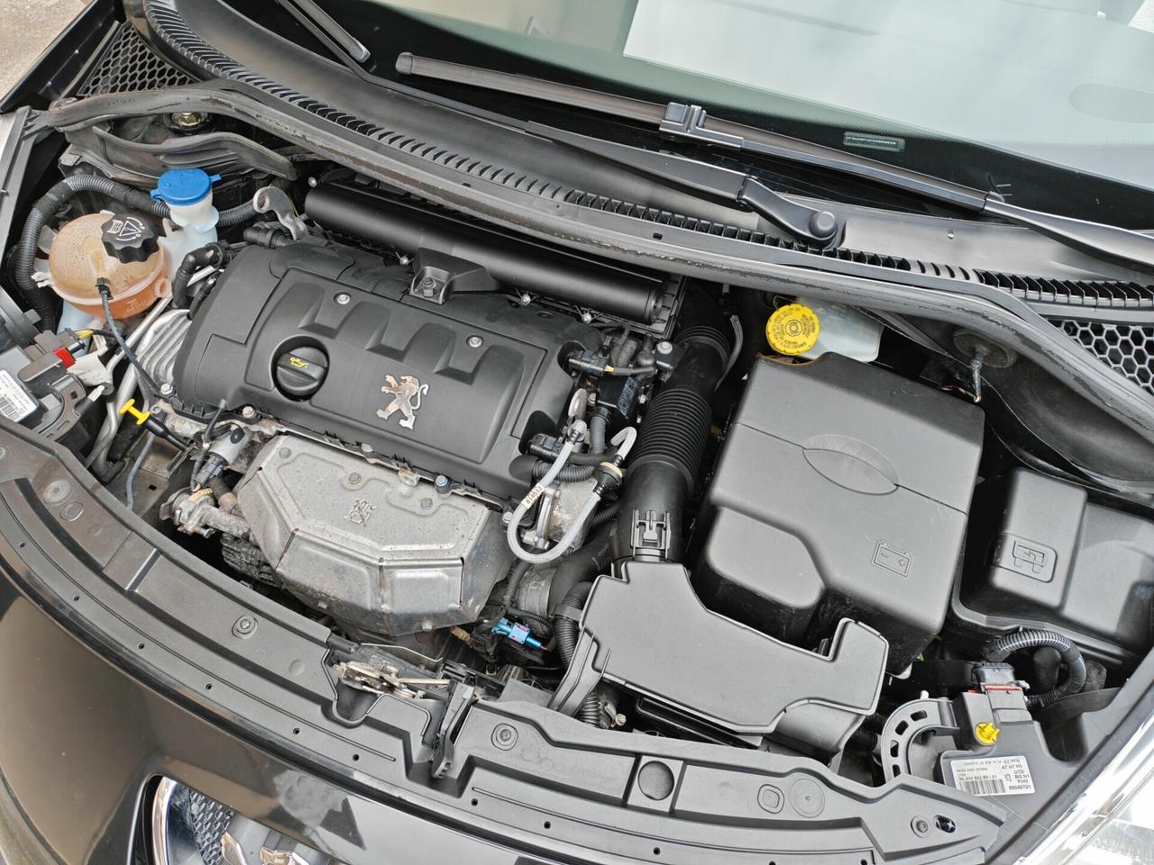 Peugeot 207 1.6 BENZINA 120cv / 74.000km / Unipro