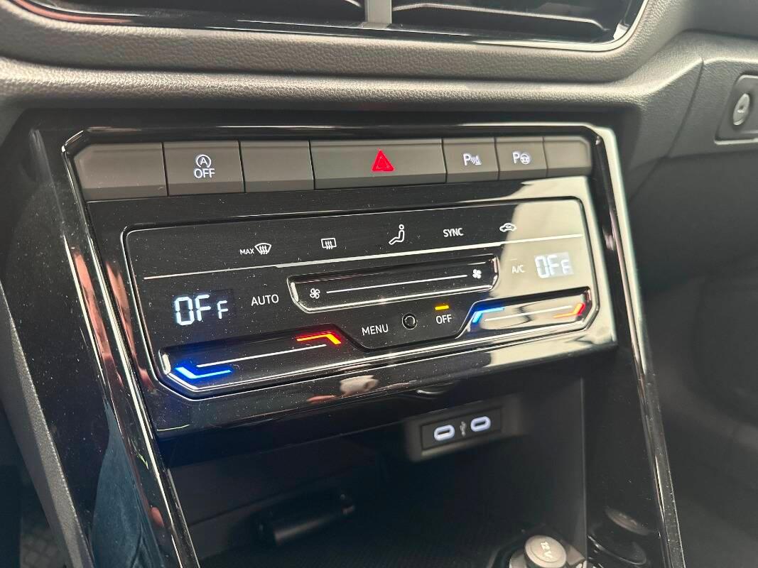 Volkswagen T-Roc 1.0 tsi Style 110cv