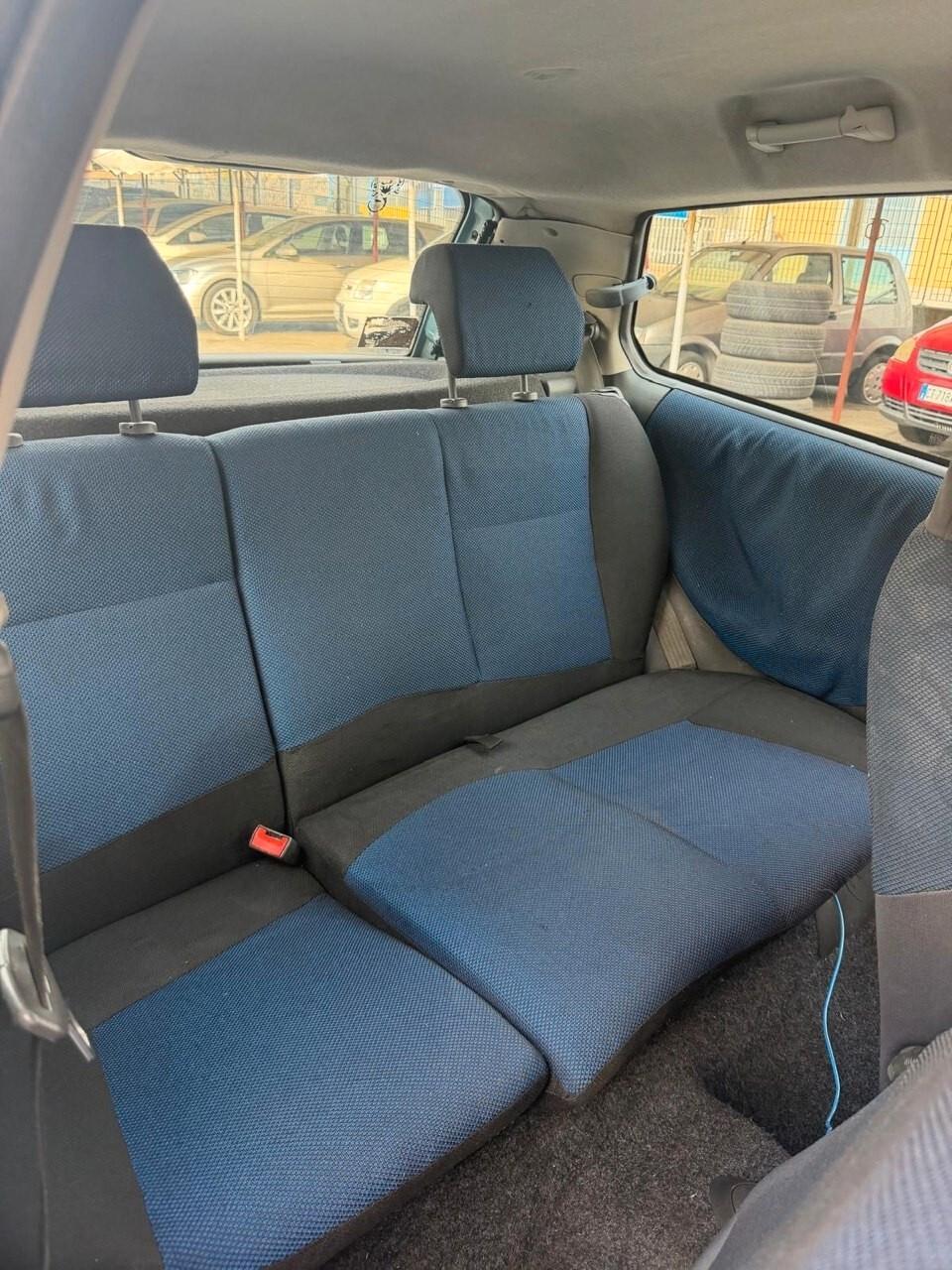 Fiat Punto 1.9 JTD 3 porte Sporting