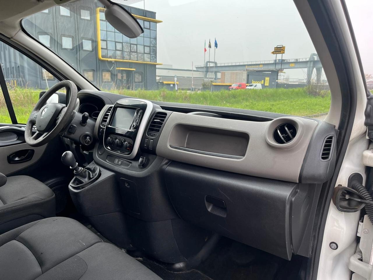 Renault Trafic T29 1.6 dCi 125CV **+IVA**