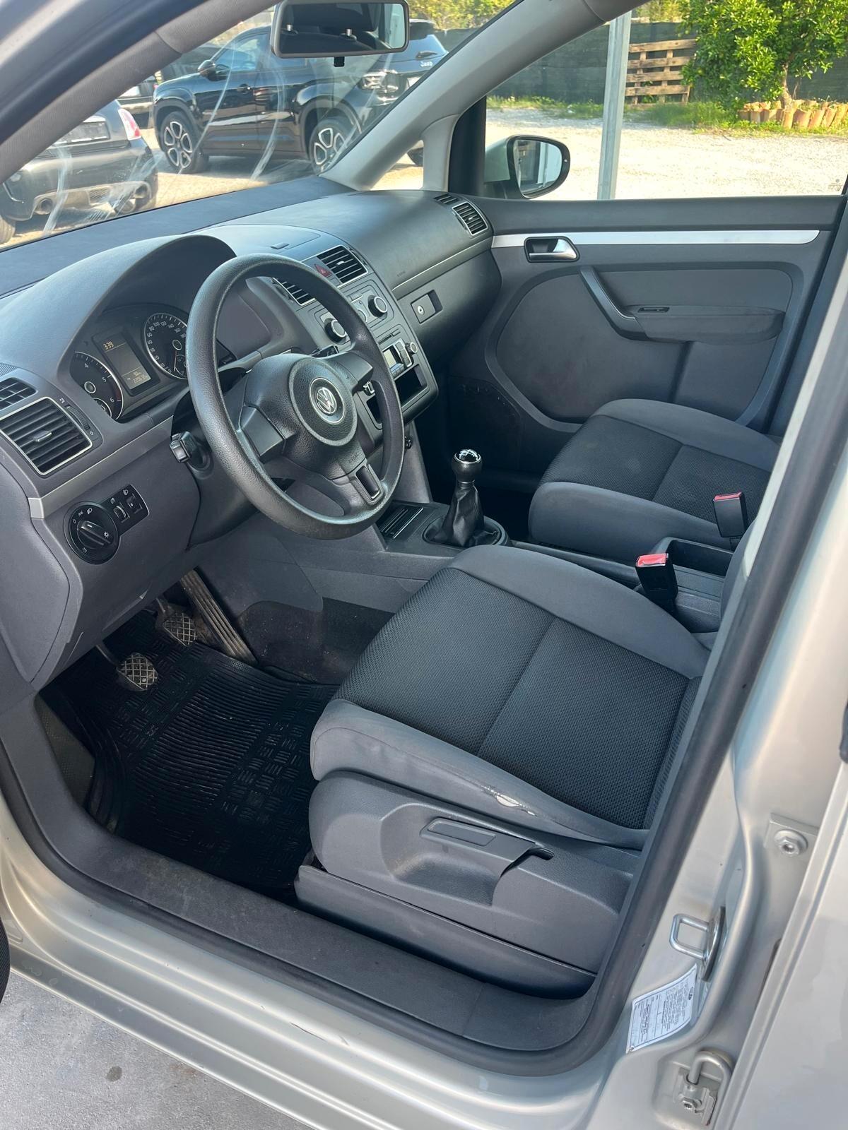 Volkswagen Touran Business 1.6 TDI Comfortline
