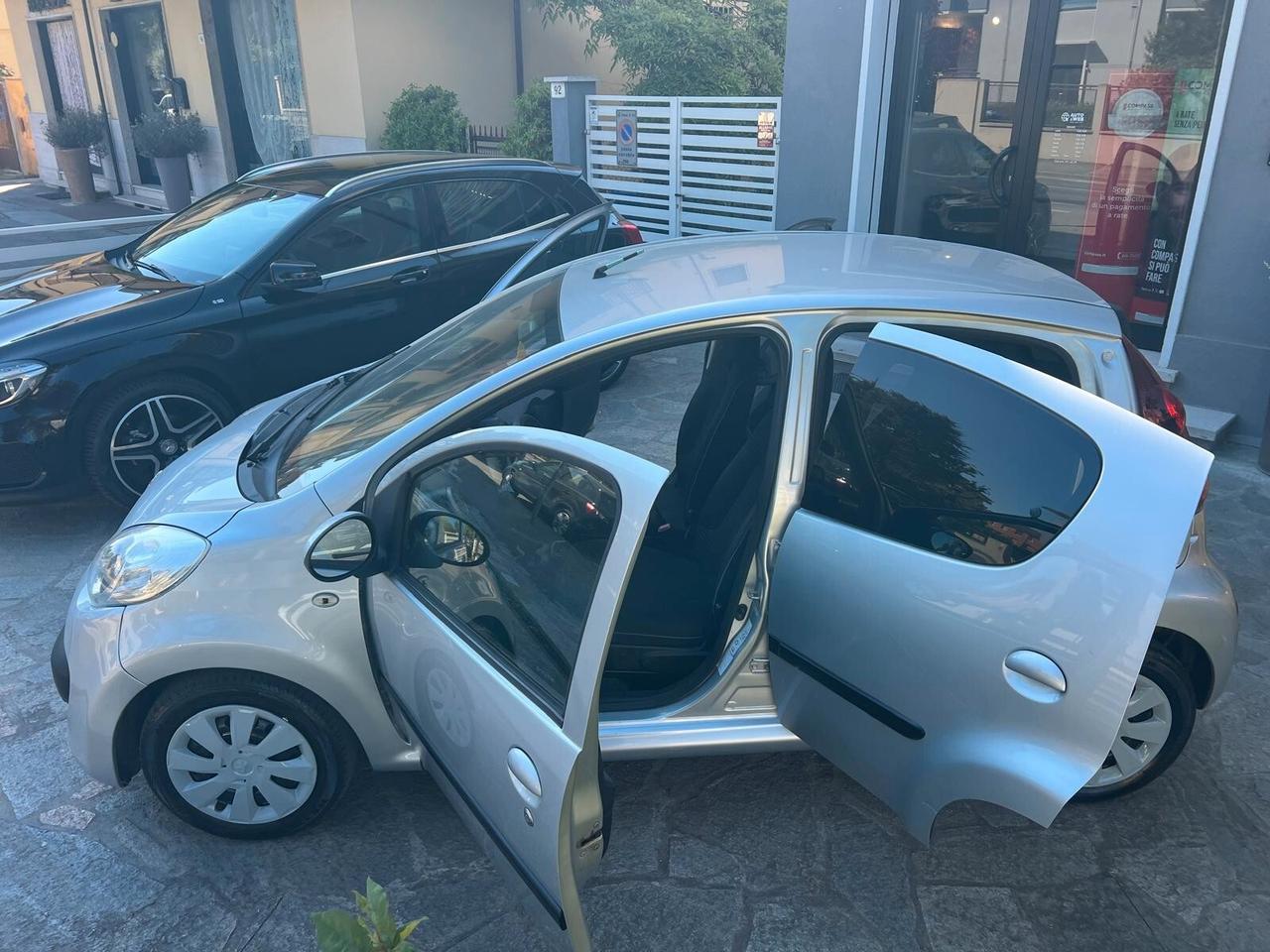 PEUGEOT 107 1.0 68cv 5p ACTIVE NEOPATENTATI