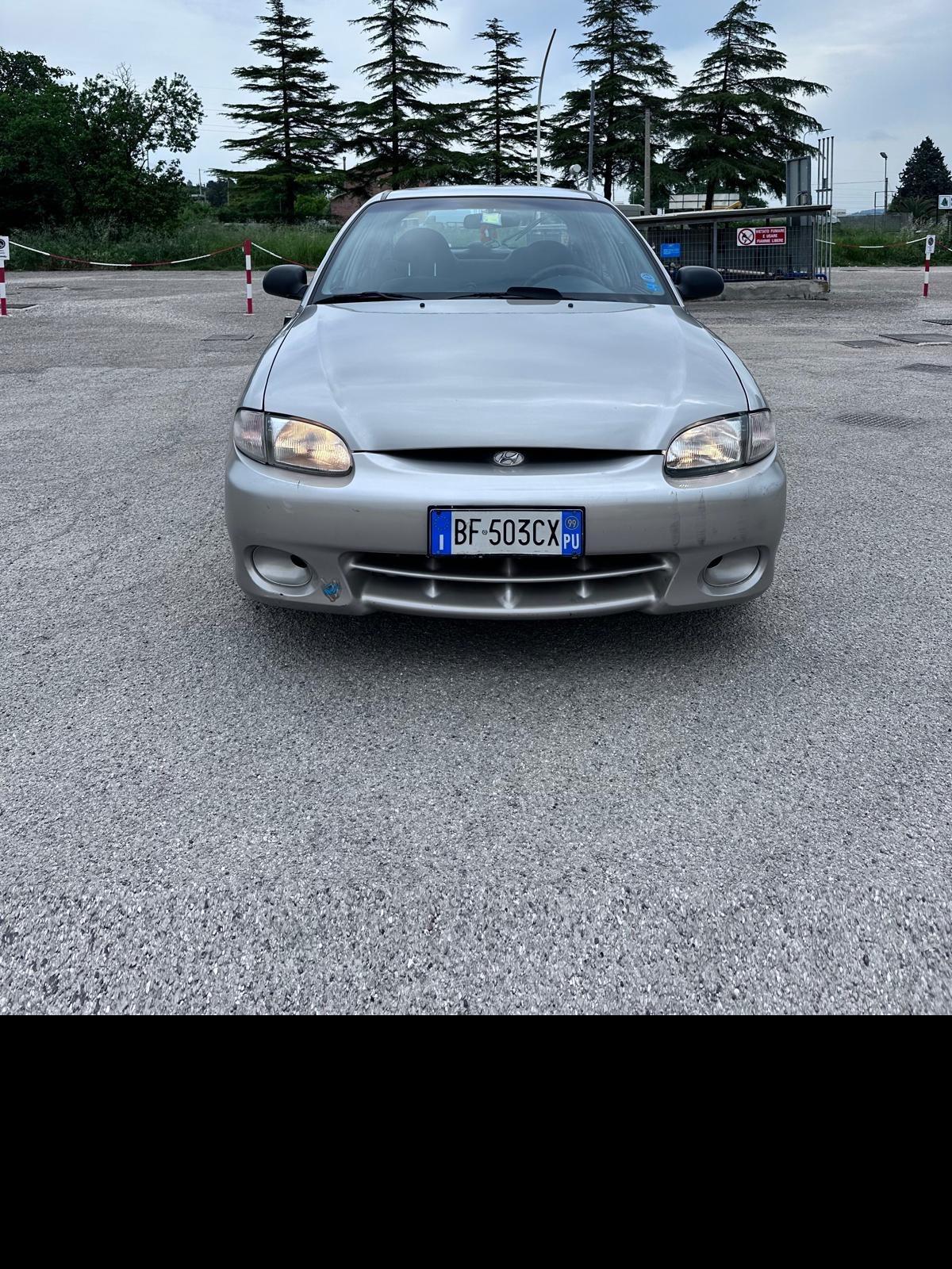 Hyundai Accent 1.3i 12V cat 5 porte LS