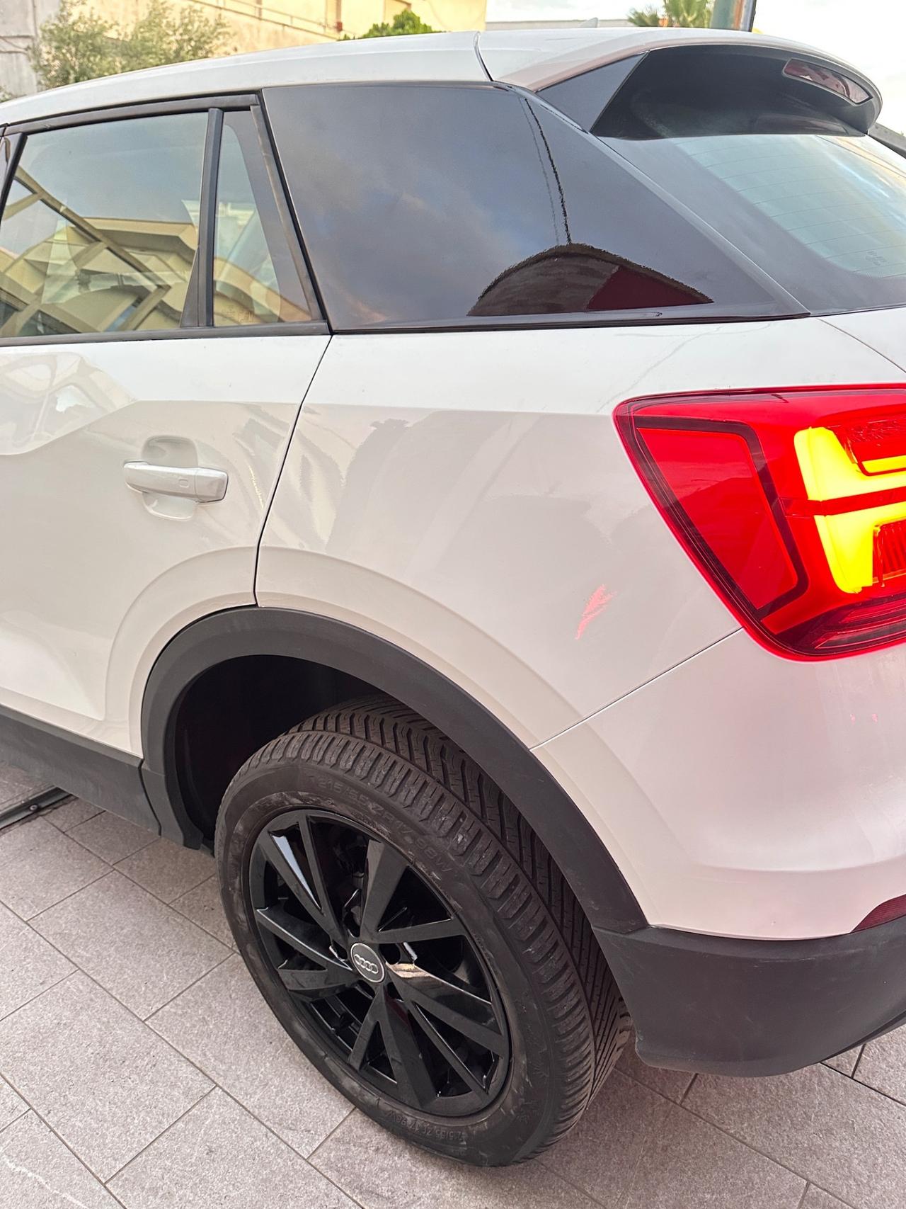 Audi Q2 1.6 TDI Sport-2017 LED/NAVI/17"