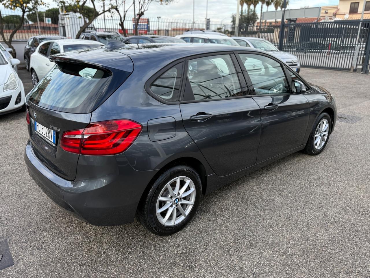 Bmw 2er Active Tourer 218d xDrive Luxury 4X4