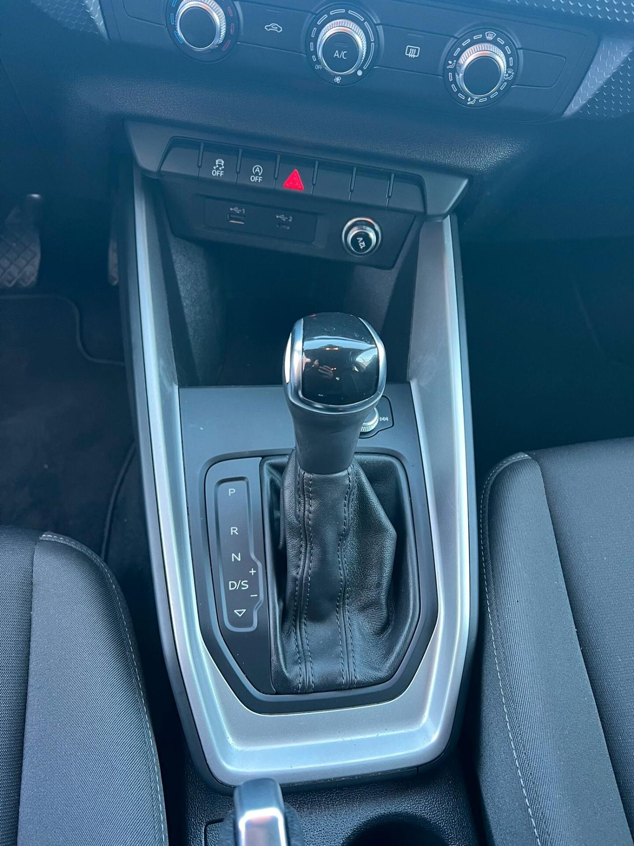 Audi A1 SPB 30 TFSI S tronic line edition