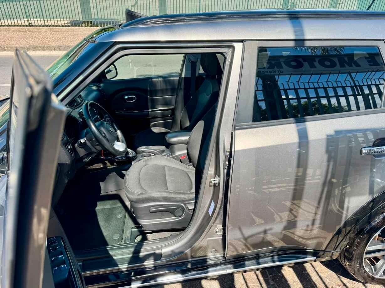 Kia Soul 1.6 CRDi 136 CV CAMBIO AUTOMATICO