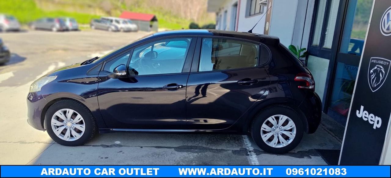 Peugeot 208 1.4 hdi 69 cv