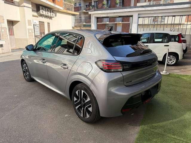 Peugeot 208 1.2 Hybrid Allure 110cv e-dcs 6