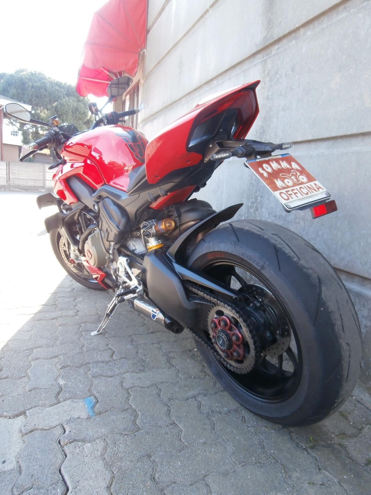 Ducati Streetfighter V4 1100 S (2020) passaggio incluso