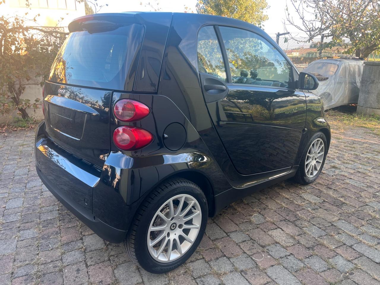 Smart ForTwo 1000 52 kW coupé passion