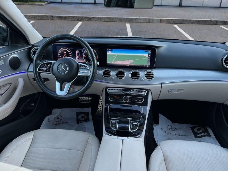 Mercedes-Benz Classe E E 220d 4Matic Auto Premium Plus