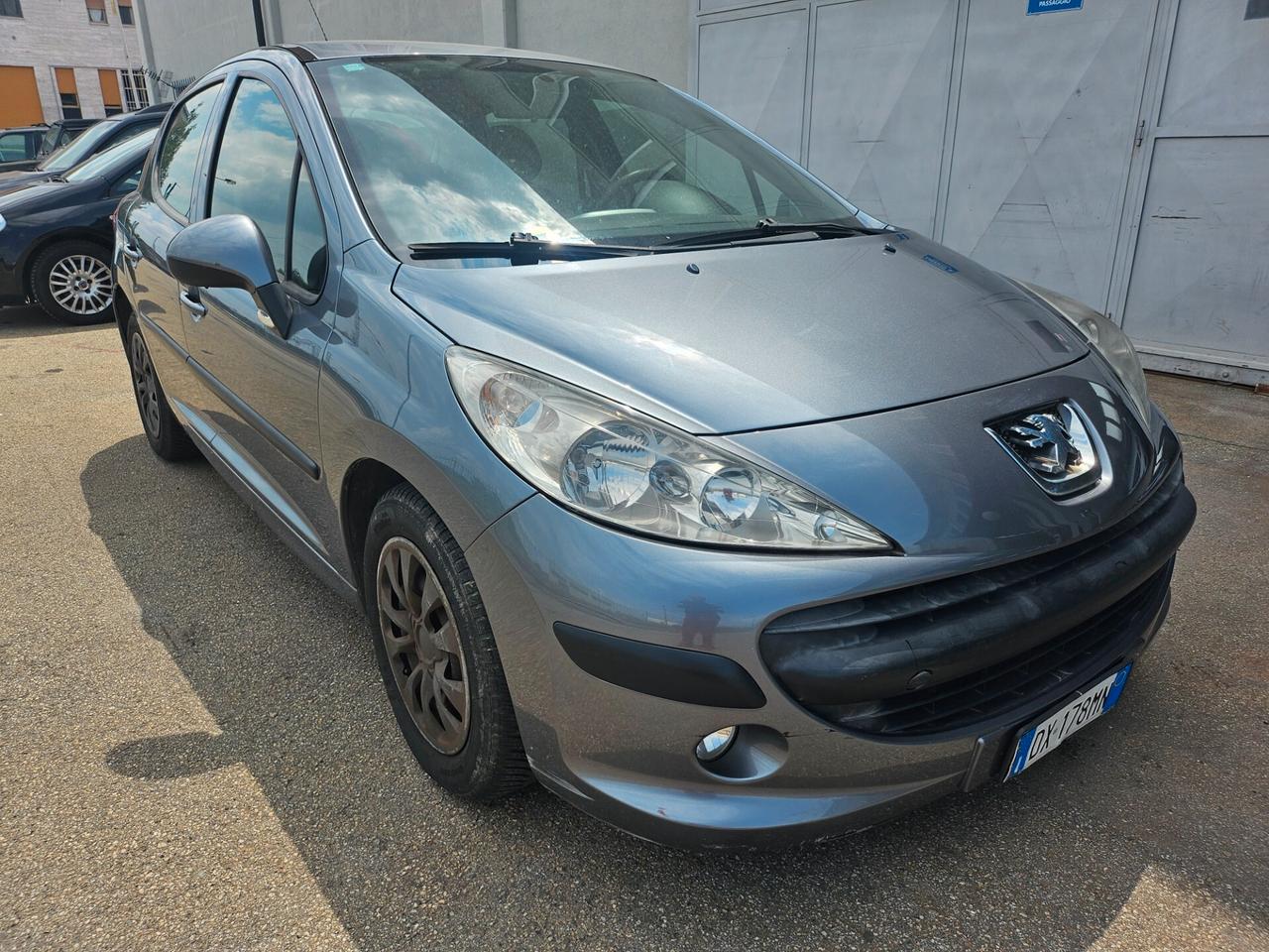 Peugeot 207 1.4 8V 75CV 5p. Energie Sport ECO GPL