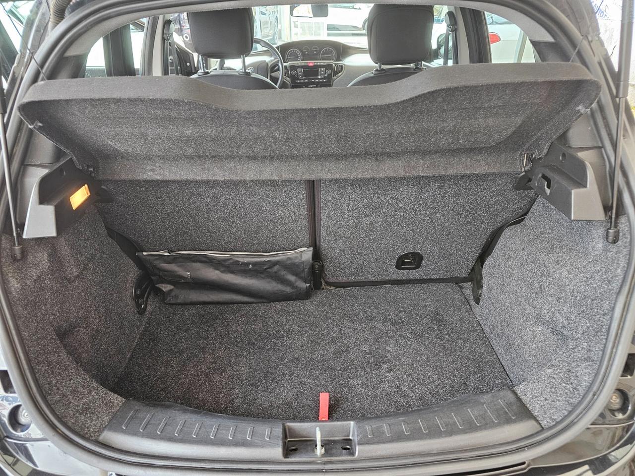 Lancia Ypsilon 1.0 Benzina 5 Porte S&S Hybrid.2022