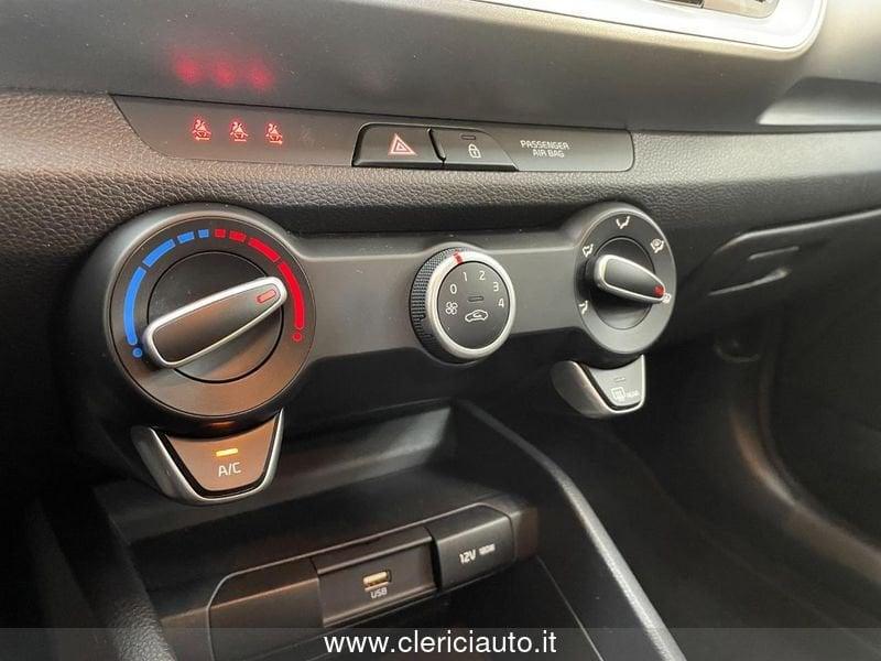 KIA Stonic 1.0 T-GDi 100 CV MHEV MT Urban