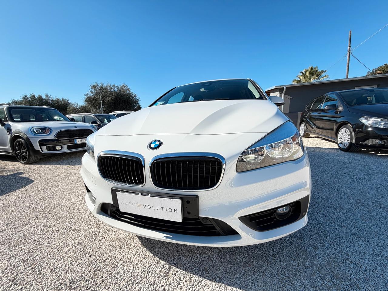 Bmw 218i Tourer 135 cv 14.565 km unico proprietario
