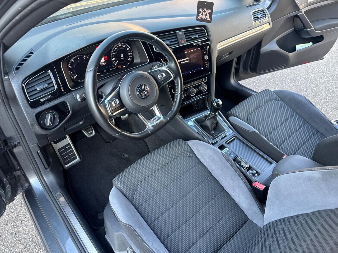 Volkswagen Golf 7.5 1.4 125 CV Rline digitale 2018