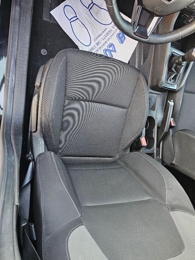 RENAULT Clio TCe 100 CV 5 porte Business