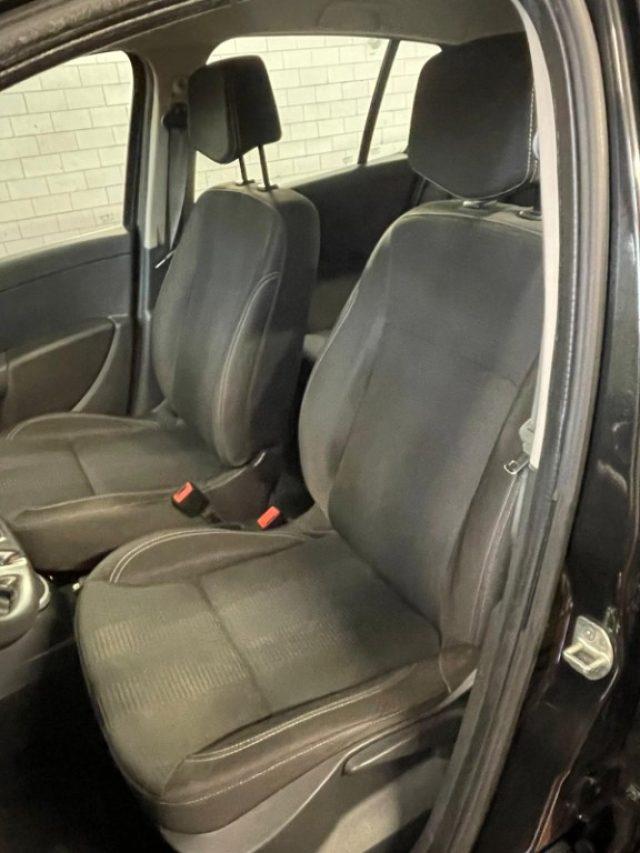 RENAULT Clio 1.2 16V 5 porte Luxe