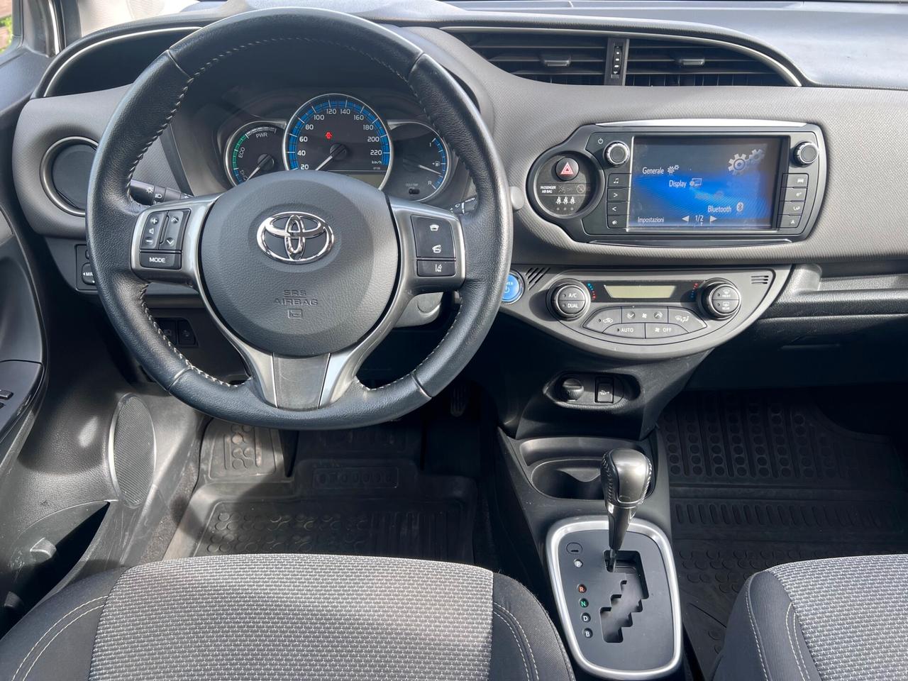 Toyota Yaris 5pt 1.5h 75cv Active OK NEOPAT. TELCLIMA/CAMERA