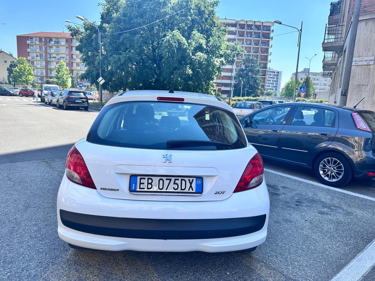 Peugeot 207 1.4 8V 75CV 5p. Energie Sport ECO GPL