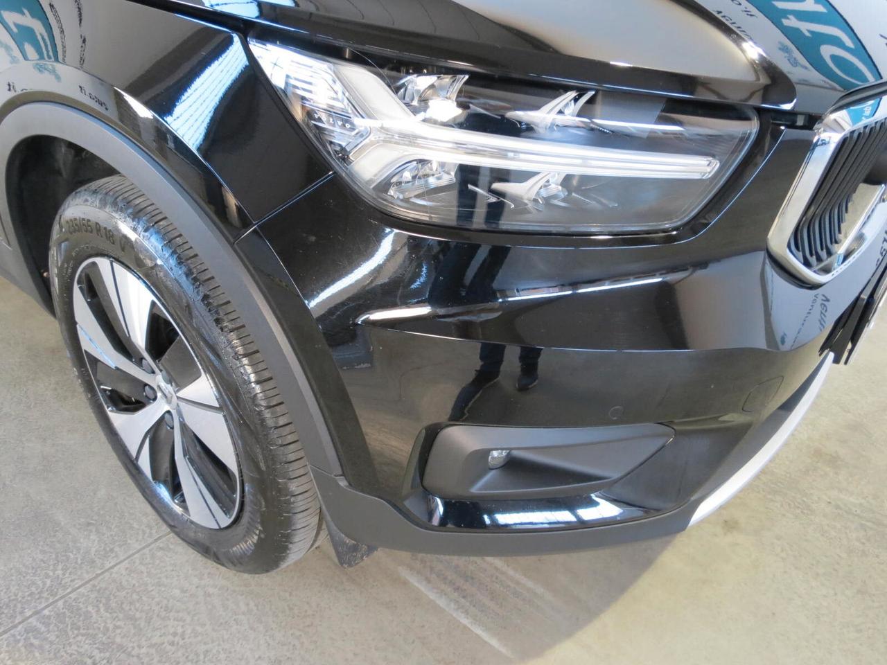 Volvo XC40 T3 Geartronic Momentum Pro